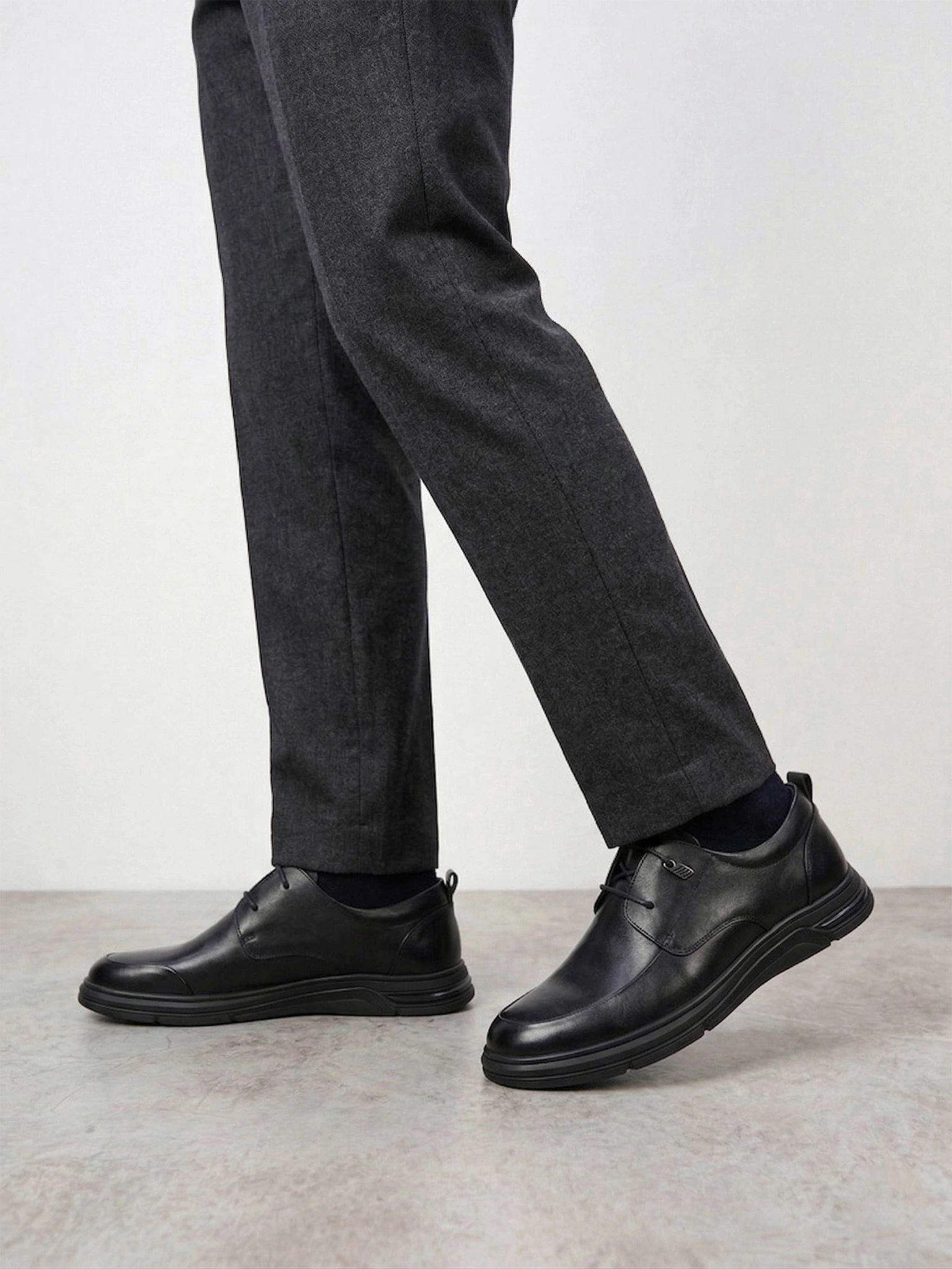 Туфли-дерби коричневого цвета со шнуровкой